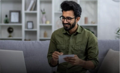 Foto bolsas e financiamentos